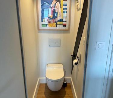 Biarritz City Centre Apartment | Prime Apartment in Biarritz: Child-Friendly Retreat