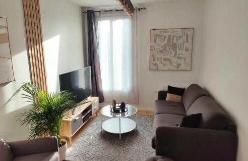 Bezons Apartment | Stylish Apartment Near La Défense and Paris - 9.4/10 Rated