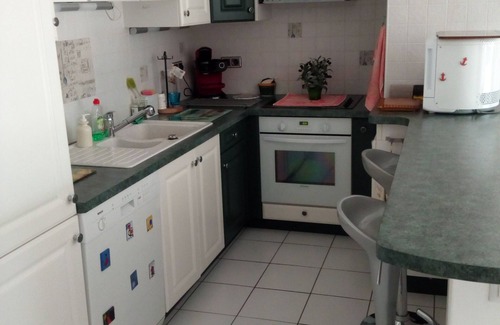 Llanca Apartment | Beautiful Renovated Apartment with Sea View in Llança