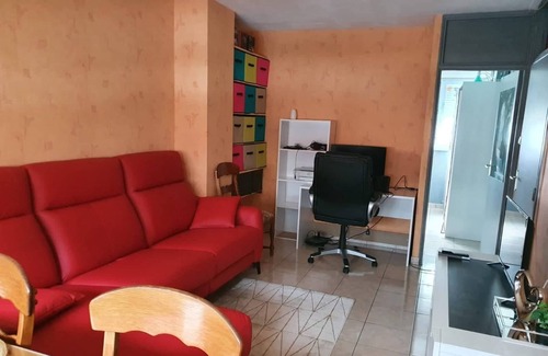 Wattrelos Apartment | Convenient Apartment Just 5 Minutes from the Train Station