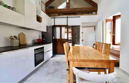 Chambery Apartment | Family-Friendly Escape at Les Hauts du Château, Rated 8.3