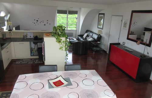 La Rochelle Apartment | Ideal Two-Bedroom Apartment with Terrace and Bikes Provided