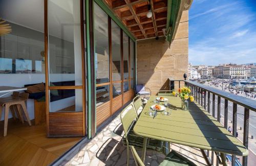 Hotel-de-Ville Apartment | Stunning Apartment with Notre Dame de la Garde Views