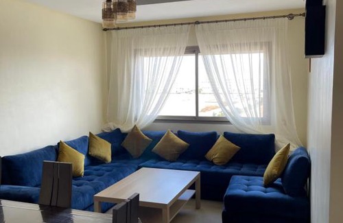 Tamariss Apartment | Inviting Apartment with Large Pool - 4 Star Stay