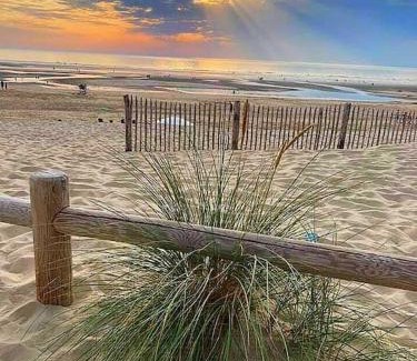 Fort-Mahon-Plage Apartment | Cozy Oceanfront Apartment Steps from the Beach for 4 Guests