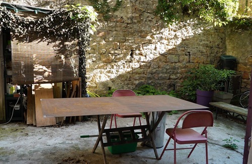 Chartreux - Saint Vincent Apartment | Idyllic Canut à la Croix-Rousse: Pet-Friendly Retreat