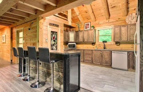 Saint-Raymond Ski Chalet | Tranquil Spa Retreat at La Fontaine Rouge Chalet