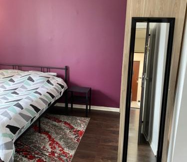 Vandoeuvre-les-Nancy Apartment | Spacious Room with Private Bath and Ocean View Amenities