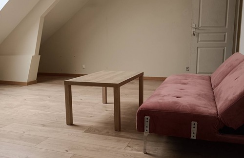 Chilly-Mazarin House | Cozy Room in Massy - Ideal for Families and Budget Travelers