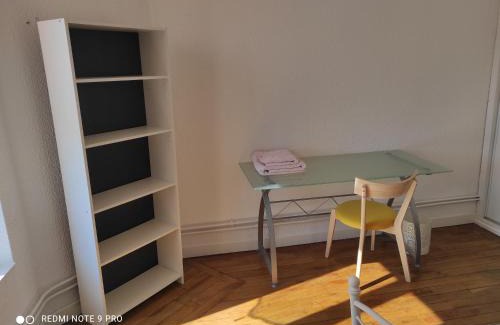 Saint-Pierre - Rene II - Bonsecours Apartment | Tranquil F3 in a Peaceful Residence - Family Friendly Stay