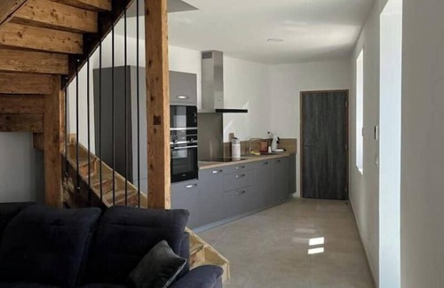 Saint-Symphorien-d'Ozon House | Discover Superbe Maison de Ville: Family-Friendly Retreat Near Lyon