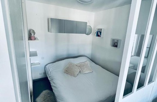 Seynod Apartment | Scenic Retreat Between Lake and Mountain - Guest Rated 9/10