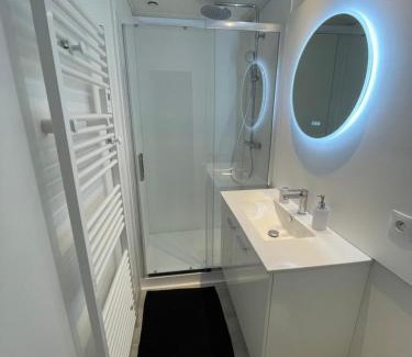 Saint-Pierre-d'Oleron House | Delightful Renovated Home in City Center with Ocean Views