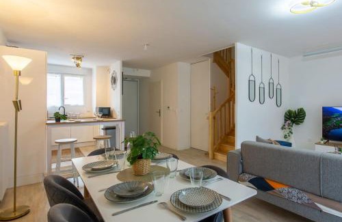 Amiens Apartment | Family-Friendly Home with Kitchen & Perfect 10/10 Rating