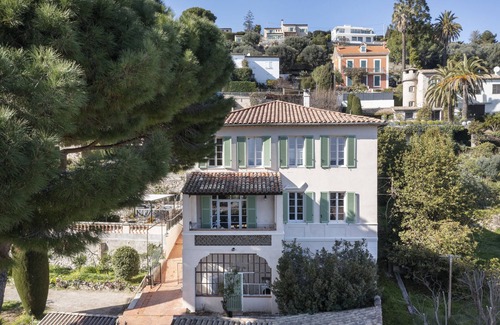 Vallauris House | Family Retreat with Ocean View and Private Pool in Antibes