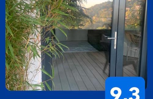 Couzon-au-Mont-d'Or House | Trendy Zen Studio Near Lyon - Guest Rated 9.2/10
