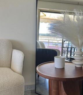 Juan-les-Pins Apartment | Superbe Studio plein centre de Juan les pins 500m des plages