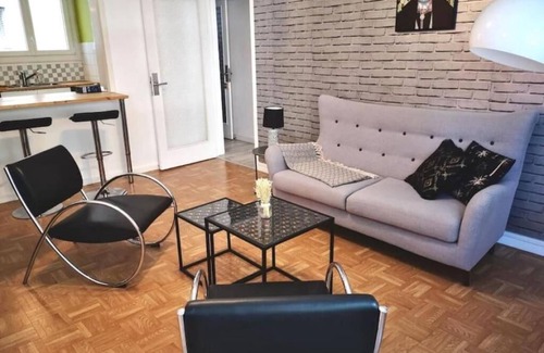 La Gare Apartment | Inviting T3 in Centre Clermont-Ferrand with Full Kitchen