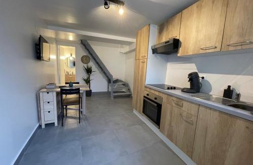 Ozoir-la-Ferriere Apartment | Cozy Duplex Near Paris & Disneyland – Pet and Child Friendly