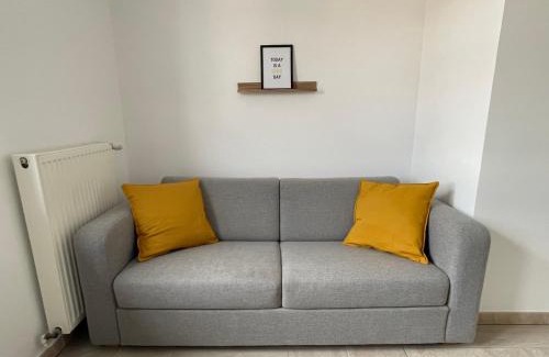 Ozoir-la-Ferriere Apartment | Comfortable T3 Near Paris & Disneyland - Family and Pet Friendly