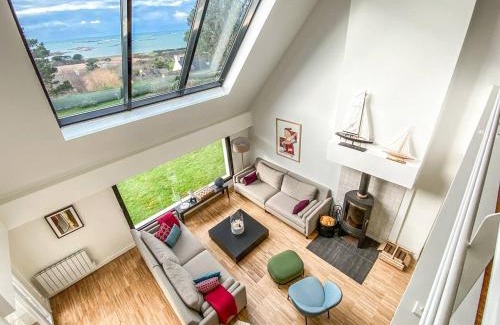 Trebeurden House | Cozy Villa Vue Mer with Terrace and Garden in Trébeurden