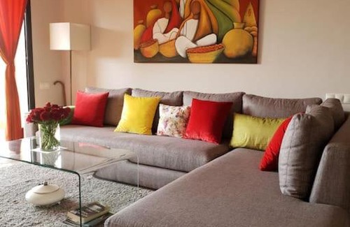 Issen Villa | Beautiful Villa with Private Pool and Ocean View