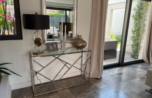 Sainte-Maxime Villa | Stunning Villa in Golfe St Tropez with Private Beach Access
