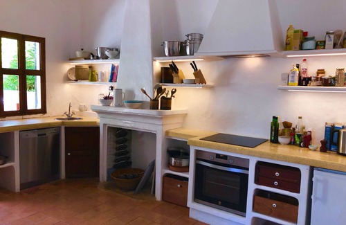 Soller House | Ideally Located Soller Townhouse with Pool, 6 Min to Square