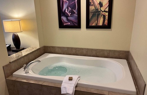 Enterprise Resort | Experience Super Bowl Weekend with Family-Friendly Comfort