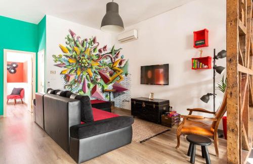 Chiado Apartment | Convenient SuperCentral Walk Anywhere with AC & Lift Amenities
