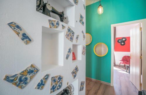 Chiado Apartment | Convenient SuperCentral Walk Anywhere with AC & Lift Amenities