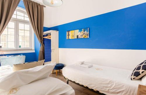 Chiado Apartment | Convenient SuperCentral Walk Anywhere with AC & Lift Amenities