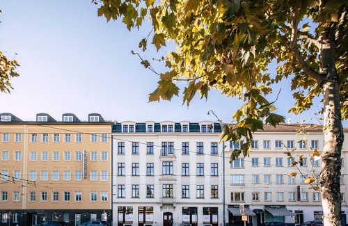 Zentrum-Ost Apartment | Guest Rated: 10/10 Superior Apartment in Luga Homes