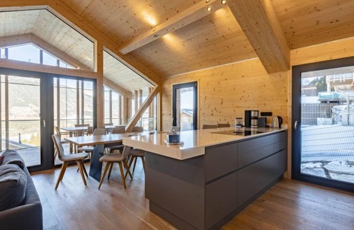 Haus im Ennstal House | Superior 3 SZ Sauna & Aussenbadewanne by Interhome