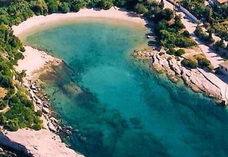 Agios Emilianos Apartment | Beachfront Apartment with Ocean Views in Aghios Emilianos