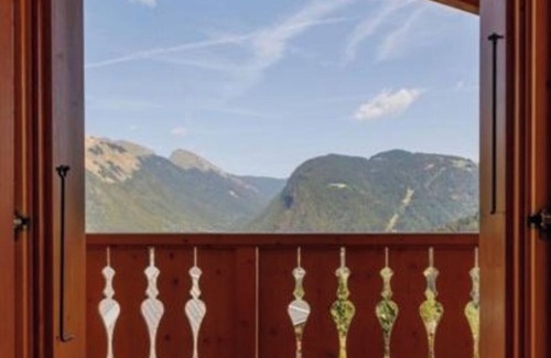 La Cote-d'Arbroz Ski Chalet | Superior Chalet