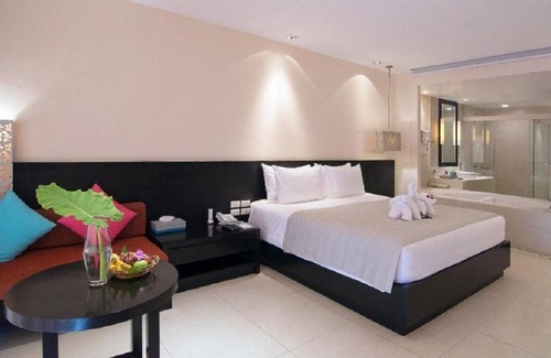 Khuk Khak Beach Resort | Superior - Free WiFi | Private Balcony - Upto 3 Adults| SDU#3