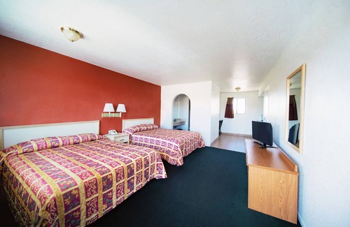 Mesa Hotel | Inviting Suites in Phoenix Mesa with Spa and Breakfast