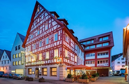 Blaubeuren Apartment | Cozy Superior Room with Shower & Breakfast Included