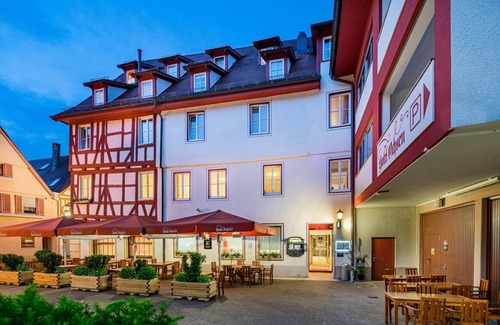 Blaubeuren Apartment | Cozy Superior Room with Shower & Breakfast Included