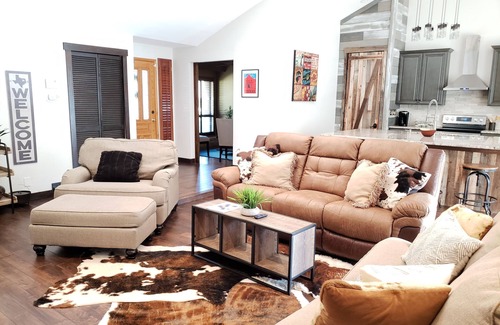 Woods of Shavano House | Beautiful 4-Bed Home with Private Yard & Pool