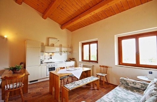 Montelabbate Apartment | Idyllic Country Estate with Pool & Ocean Views, Guest Rated 10/10