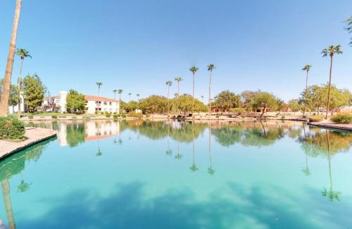 Superstition Lakes Apartment | Discover Superstition Springs: Family-Friendly Pool Oasis