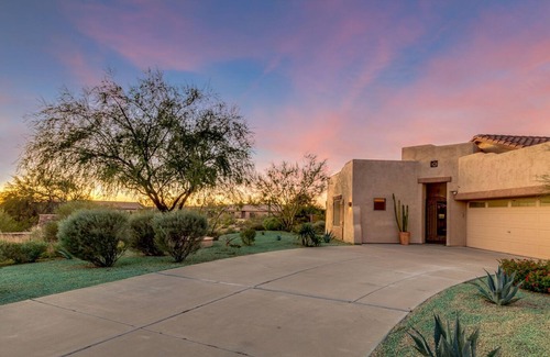 Gold Canyon House | Superstition Views w/ Casita, Heated Pool & Spa!