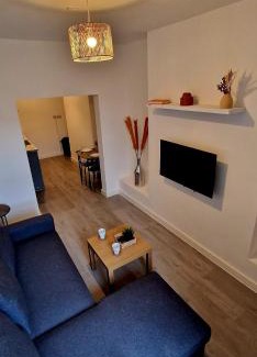 Grangetown Apartment | Convenient Stay at ApartHotel Flat 9 - Pet & Child Friendly