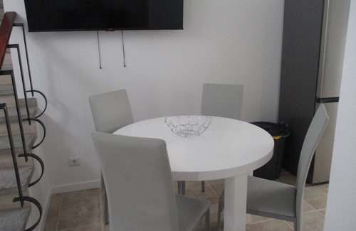 Camara de Lobos Apartment | Supranee Paradise comfortable and relaxing stay.