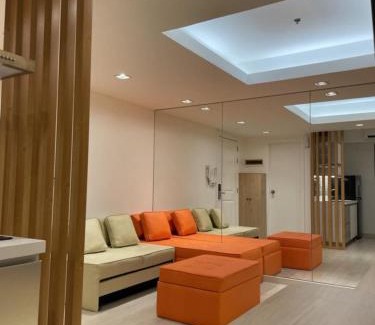 Don Bosco Apartment | Supreme Luxury 2BR Condo - Azure Urban Resort Residences near Manila Airport
