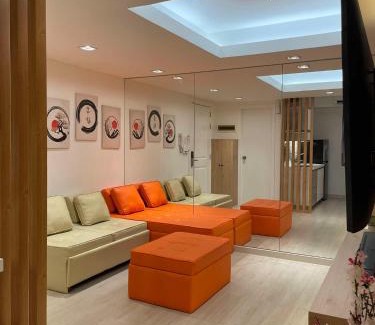 Don Bosco Apartment | Supreme Luxury 2BR Condo - Azure Urban Resort Residences near Manila Airport