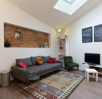 Lapeyrouse-Fossat Apartment | Inviting Retreat in Village Center - Family-Friendly Comfort