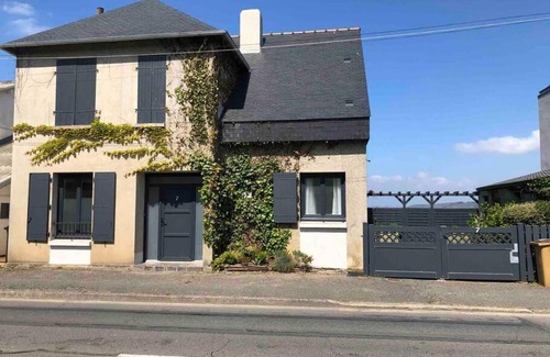 Plestin-les-Greves Villa | Beachfront Bliss at Sur la Plage Le Bonheur Hotel